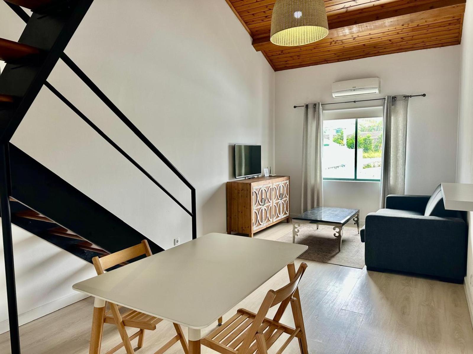 Azores Pedra Apartments - T0 E T1 Понта-Делгада Экстерьер фото